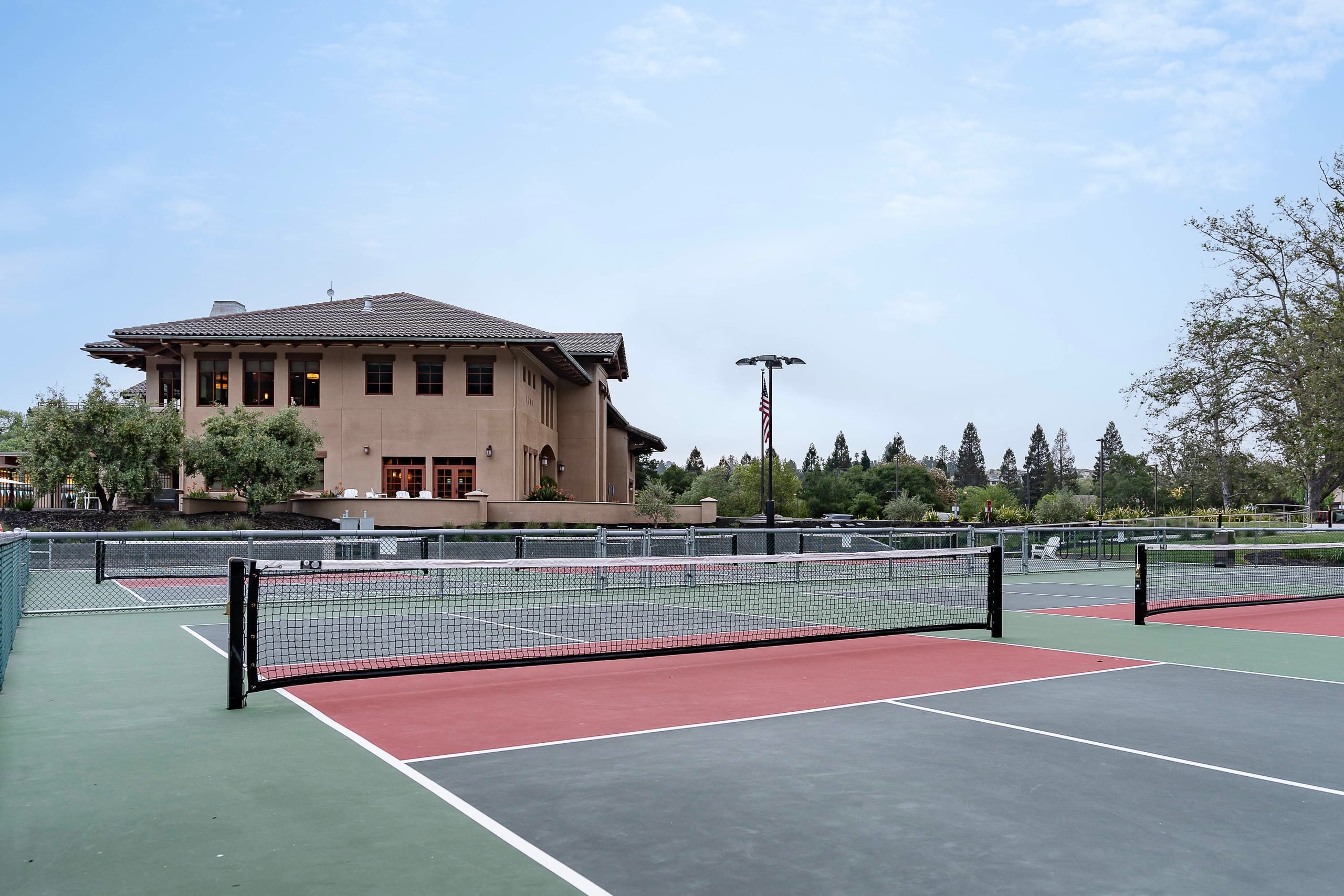 MCC tennis and pickleball courts